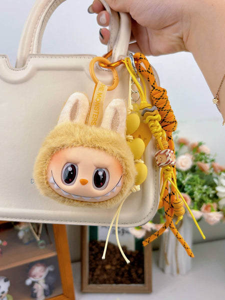 Porte-clés en peluche mignon Labubu très populaire pour filles – Charm de sac: Marron