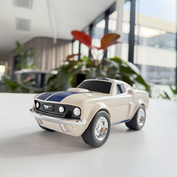 Petite voiture jouet Ford Mustang Beige