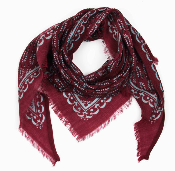 Delta Laine Celeste Bordeaux