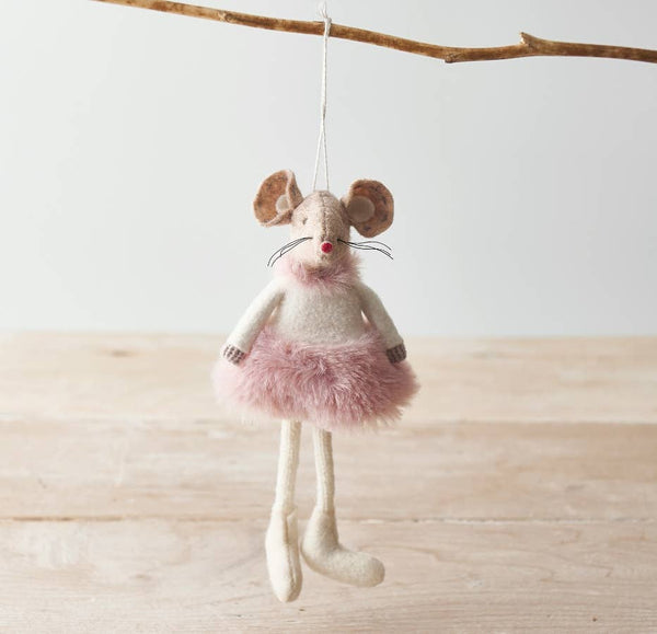 Souris en tissu suspendue dans une robe rose moelleuse, 18 cm