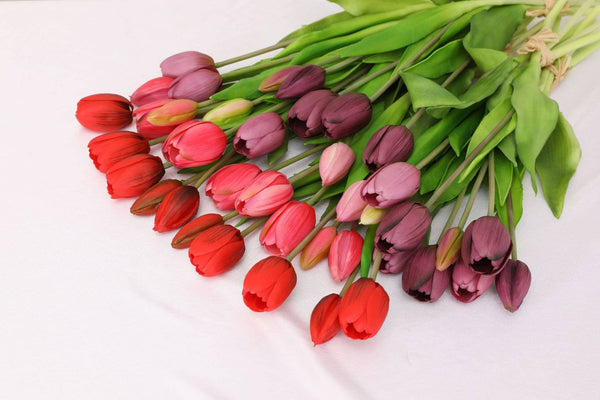 Tulipes réalistes de 41 cm avec 3 fleurs ouvertes et 2 boutons: Hot Pink