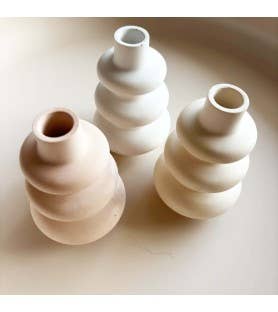 Petit vase artisanal décoratif - coloris doux et naturel: Blanc