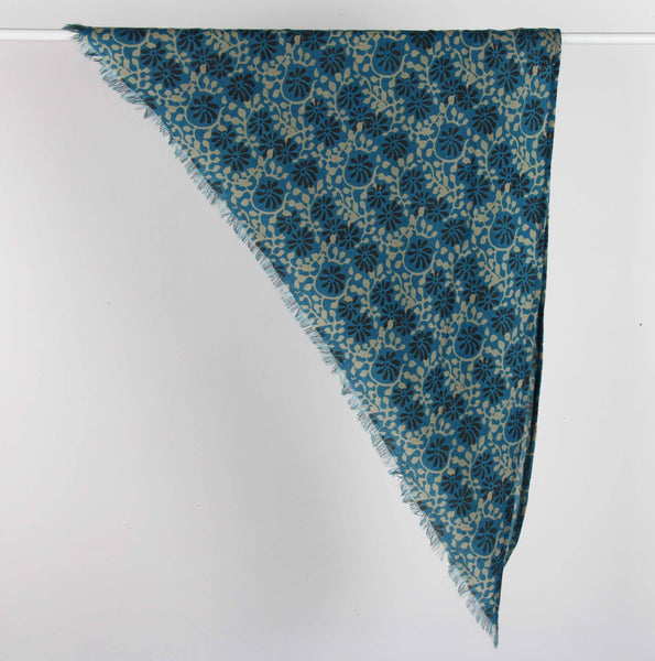 Delta Laine Suzanne Bleu