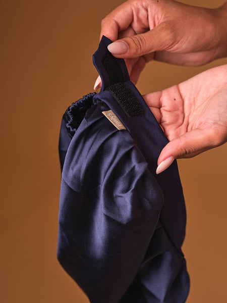 Bonnet de nuit en soie pure: Black