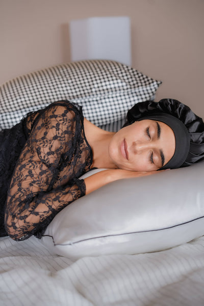 Bonnet de nuit en soie pure: Black