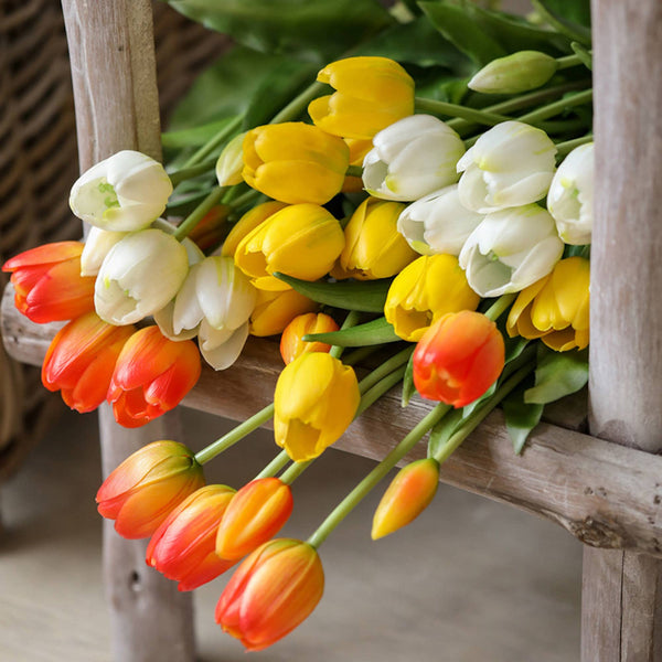 Tulipes réalistes de 41 cm avec 3 fleurs ouvertes et 2 boutons: Hot Pink